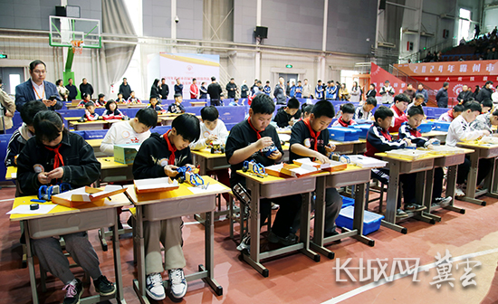 图为比赛现场。6