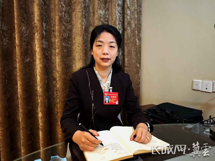 f6e6e3c3cbf540621ce42f678ee0c4d