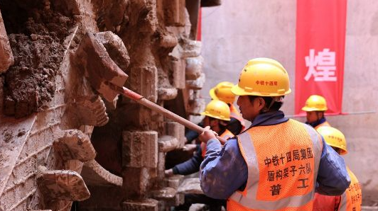 石家庄地铁5号线一期工程首个区间隧道双线贯通