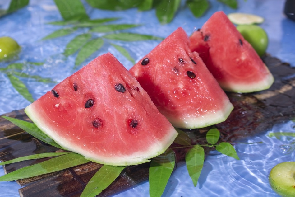 养生重“养心” 食“三鲜”防暑热