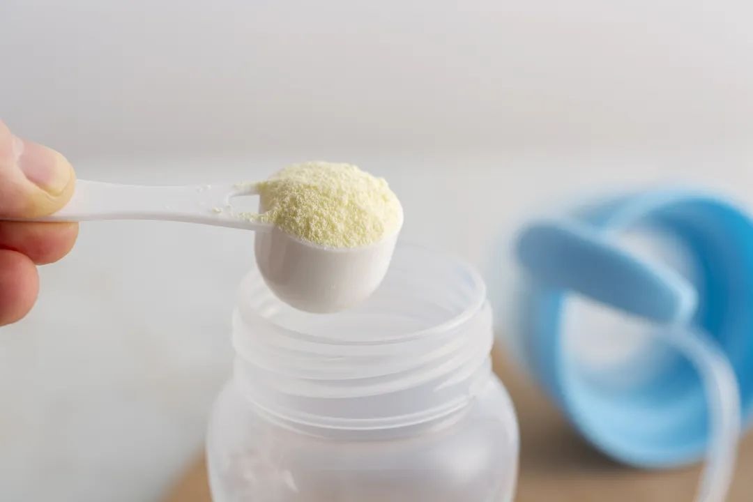 选购婴配乳粉牢记“四要两不要”