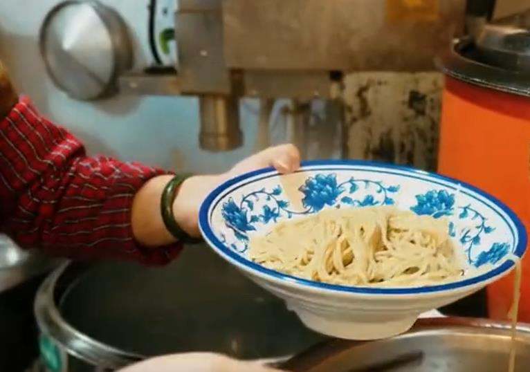 饸风正定——饸饹面里的烟火与匠心
