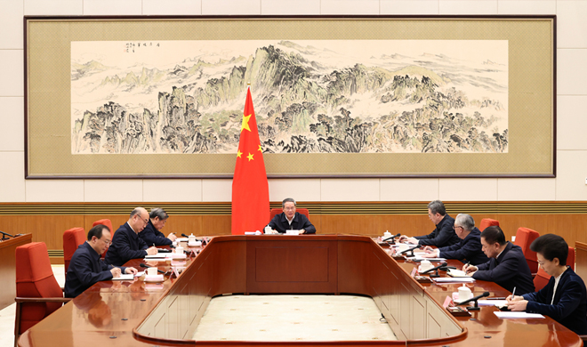 李强主持召开国务院党组会议 学习贯彻习近平总书记在二十届中央纪委五次全会上的重...