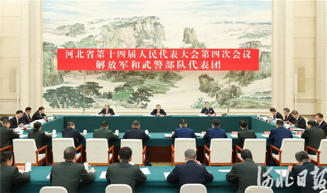 倪岳峰参加解放军和武警部队代表团审议