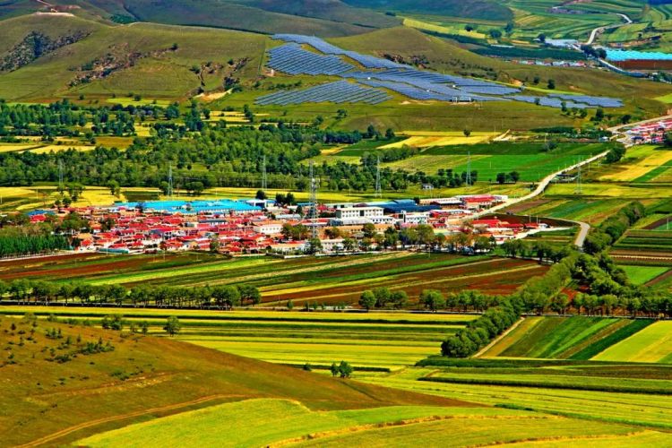 坝上草原欢乐季带动区域旅游升级