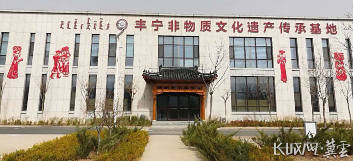 河北丰宁:满族剪纸赋能乡村振兴-承德频道-长城网