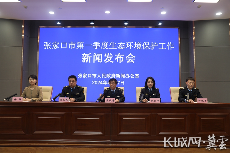 免费看国产新剧今日上线热播，万千观众熬夜追剧刷屏，热门话题冲上热搜榜一，全网热度持续飙升。