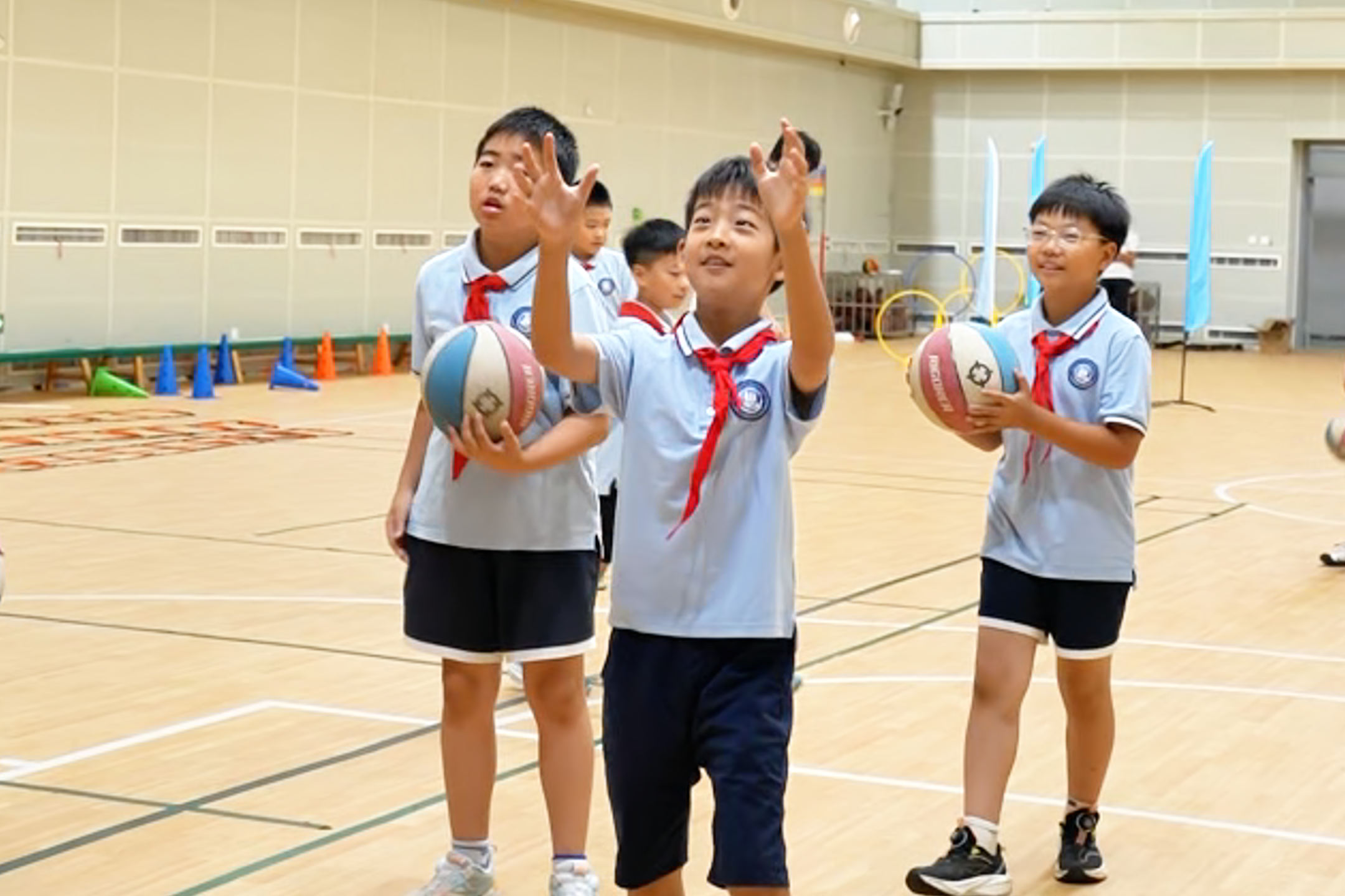百姓看联播｜雄安36所学校暑期“免费带娃”