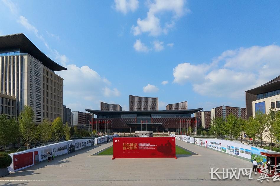 300余幅抗日战争时期图片在雄安新区展出