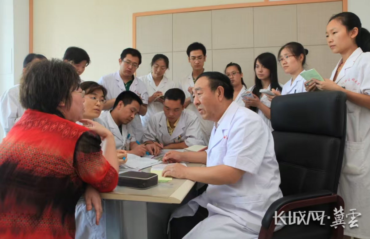 感恩奋进 双争有我 | 李佃贵：从医60载，以浊毒理论守护患者