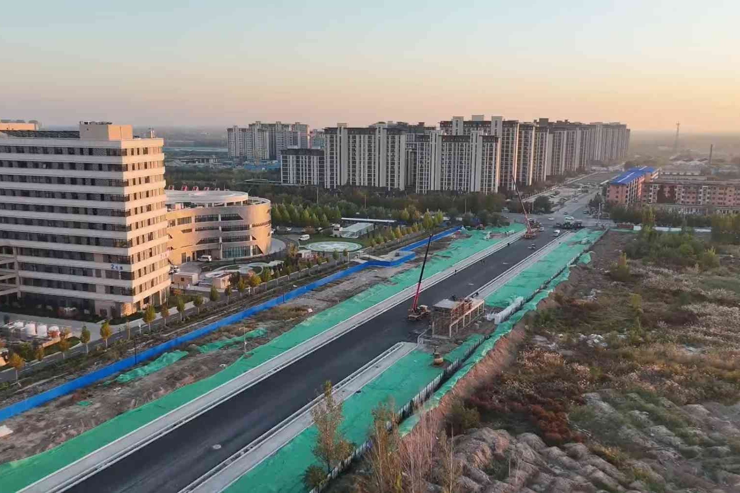 衡水市区两条民生道路建设进入收尾阶段