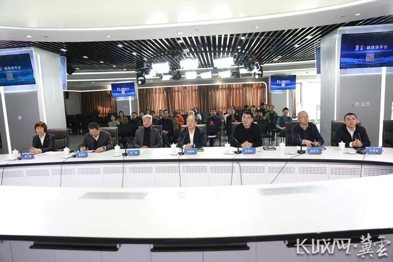 张家口市康保县委书记张志刚一行到长城新媒体集团对接工作