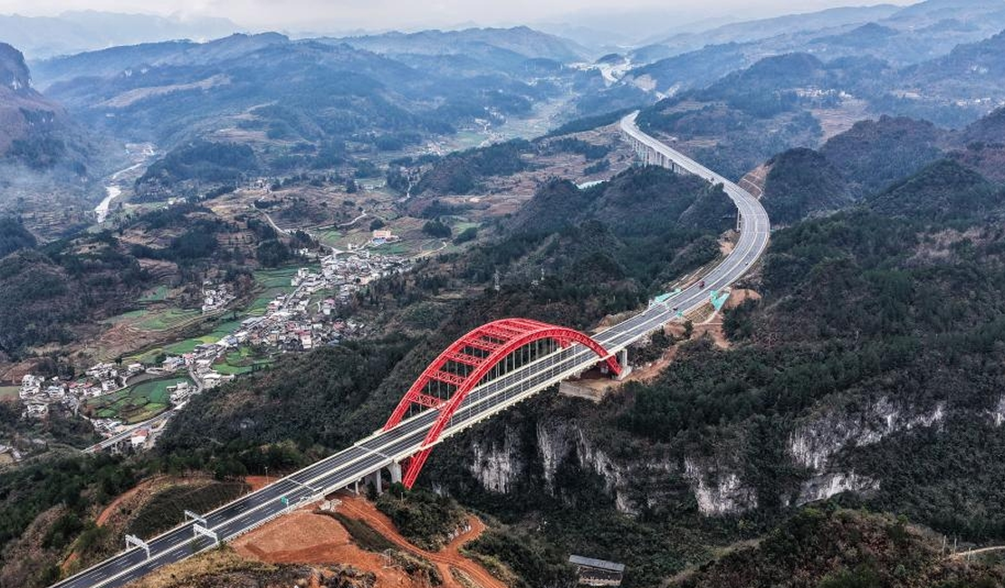 贵平高速公路通车在即