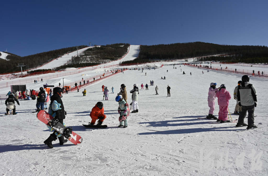 冬奥小城崇礼去年接待游客首破千万