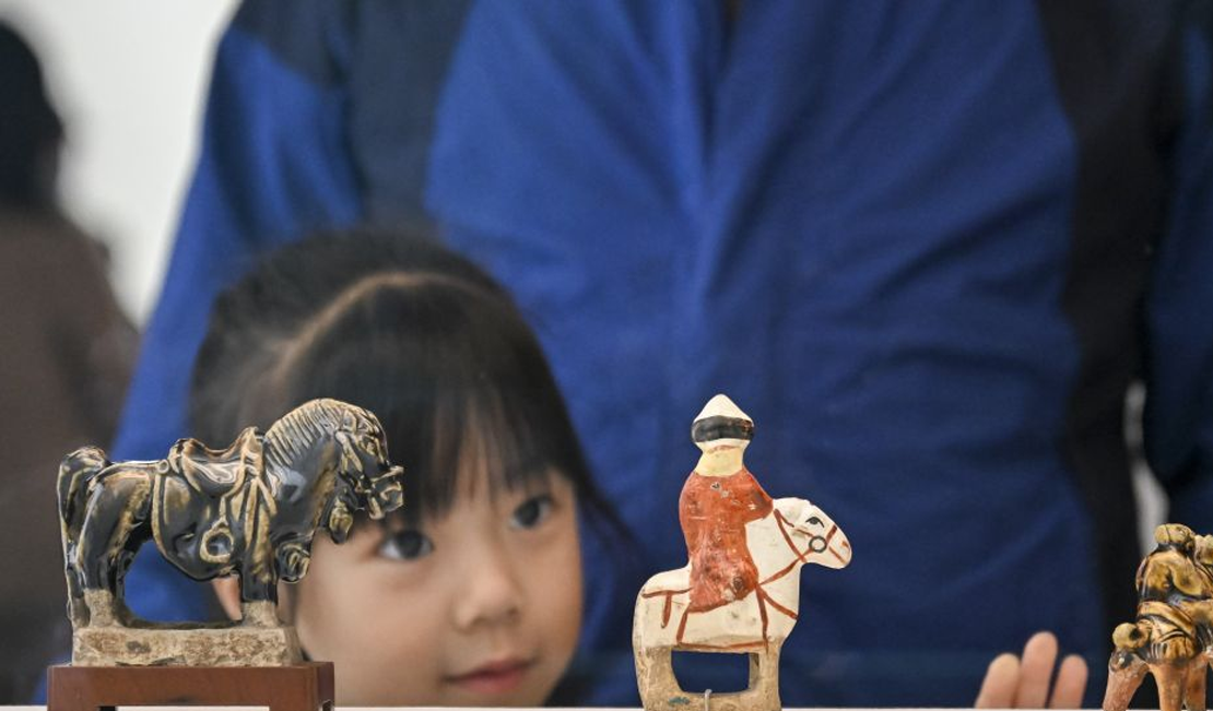 “春风骐骥：马年生肖展”在上海博物馆人民广场馆举行