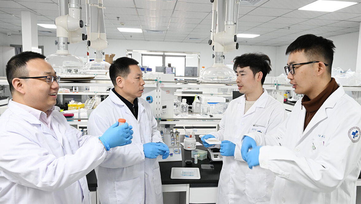 一粒新药，一场12年的闯关