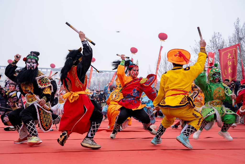 多彩活动迎元宵