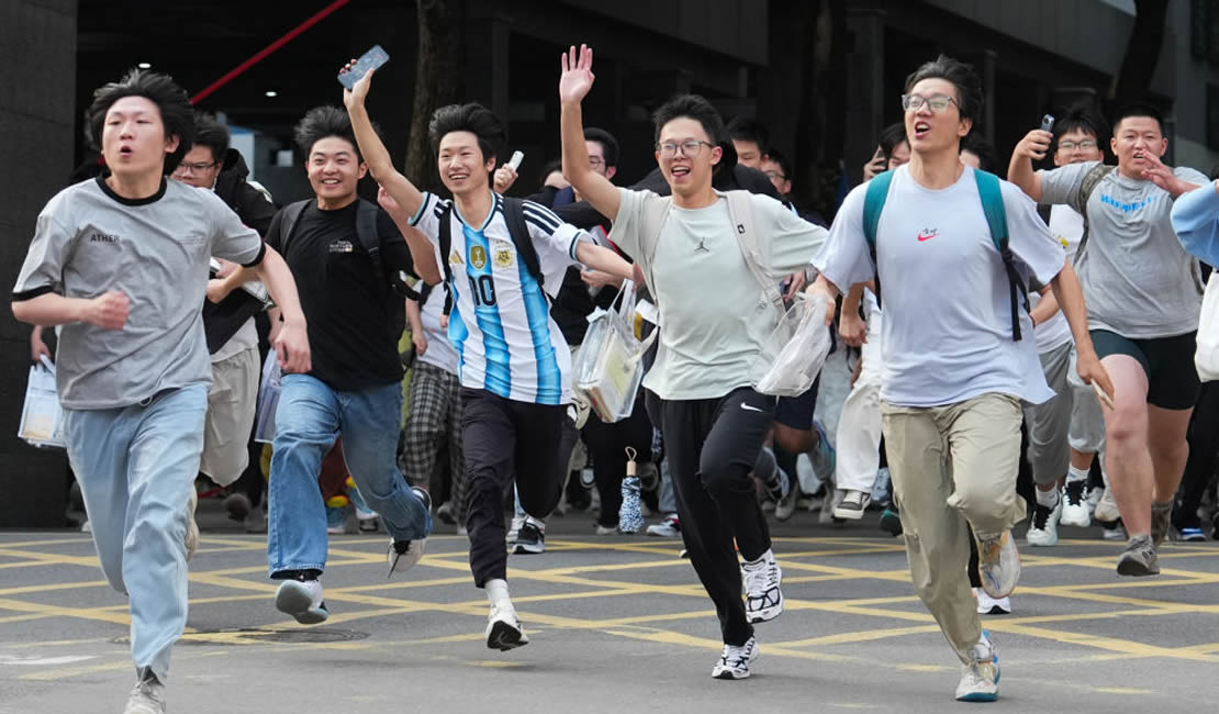 全国部分地区高考结束