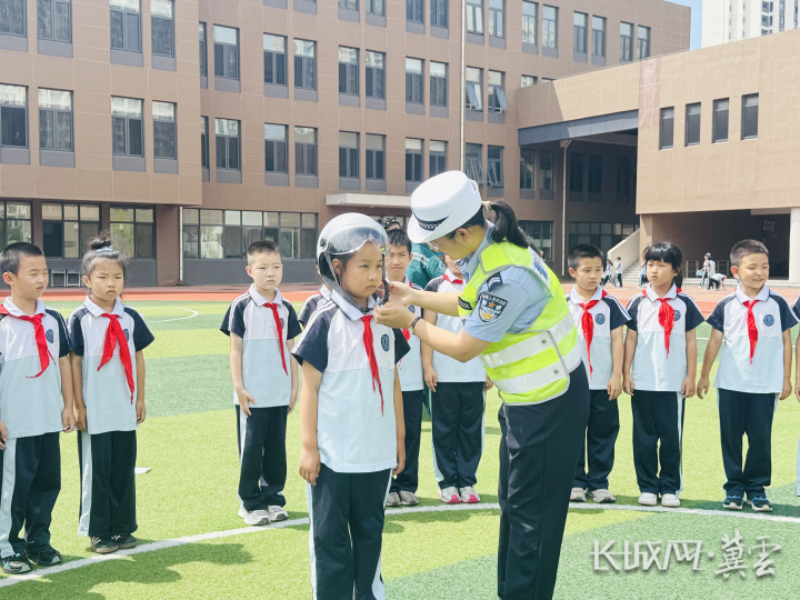 秦皇岛图书馆开启“山海童行”假期安全守护模式