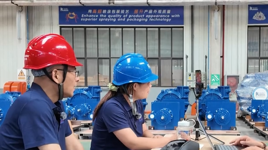 石家庄行唐：车间变直播间 探索工业品“云”上突围