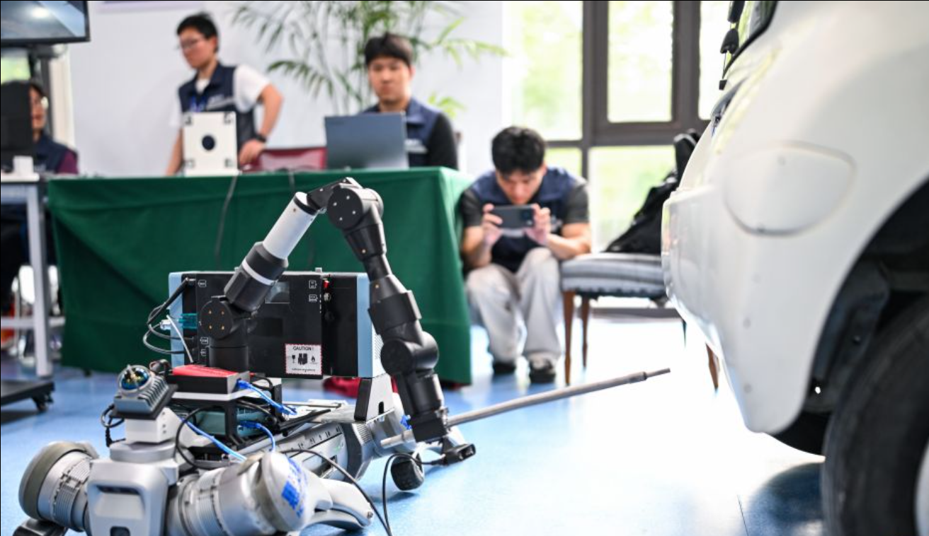 活力中国调研行 | 需求牵引研发 构建机器人产品矩阵