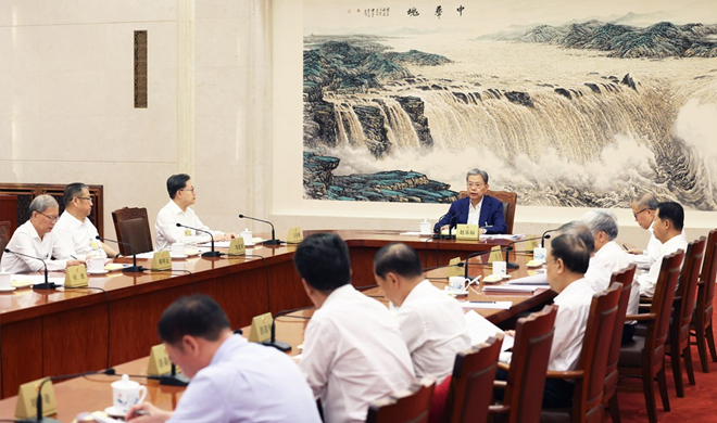 十四届全国人大常委会举行第七十二次委员长会议 听取有关草案和议案审议...