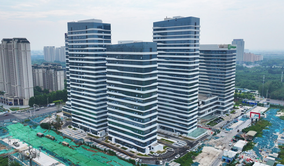 打造人才集聚高地