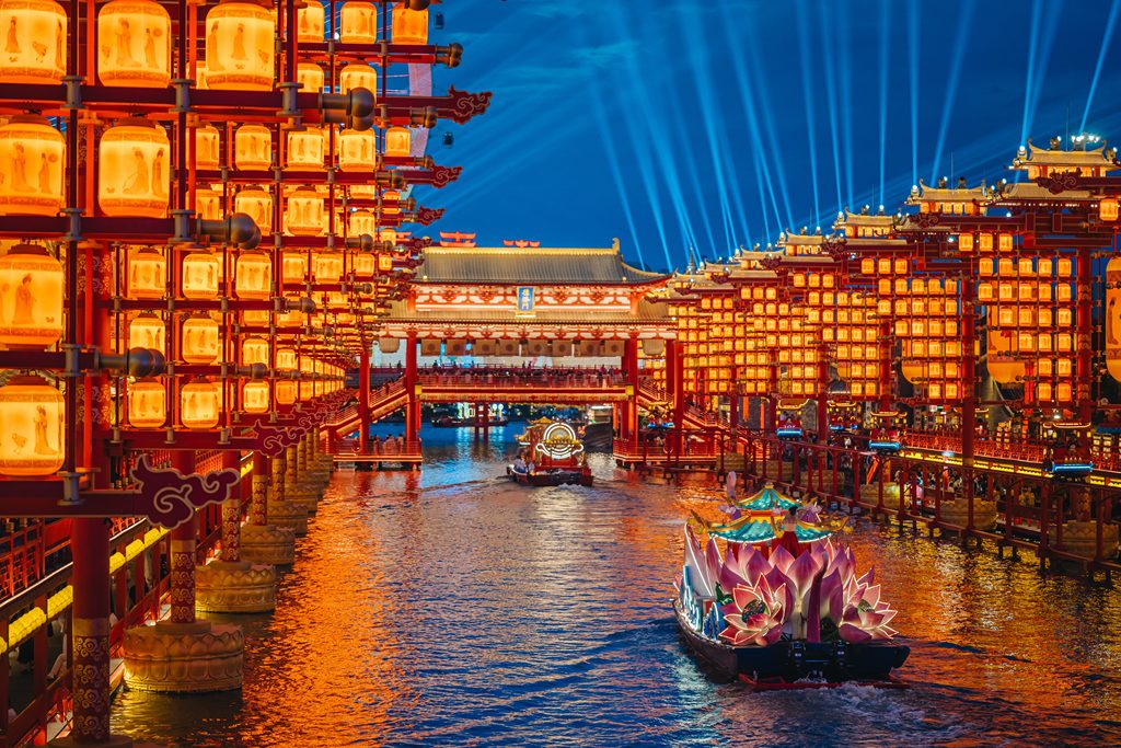 唐山河头老街：闲置商业街蝶变顶流景区