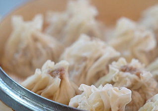 一笼烟火气 相聚更“精彩”