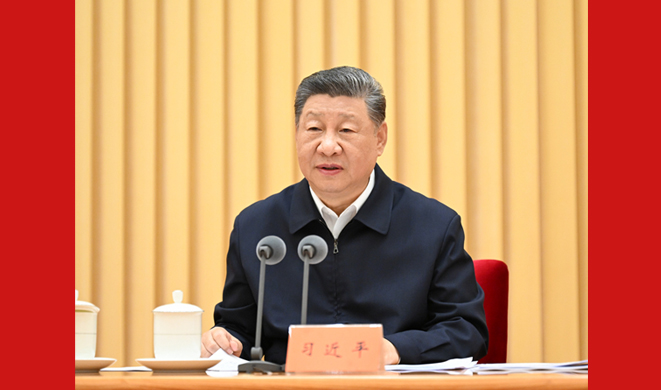 习近平出席全国卫生与健康大会并发表重要讲话