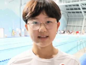 省十七运青少年游泳比赛｜王璟熙：游龄六年达一级 赛场遇强更向前